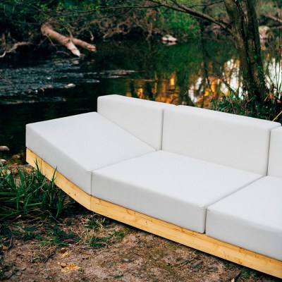 Calma Alat Iroko Sofa