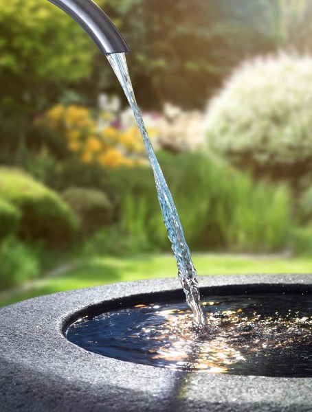 Sager Granitbrunnen Bombiert